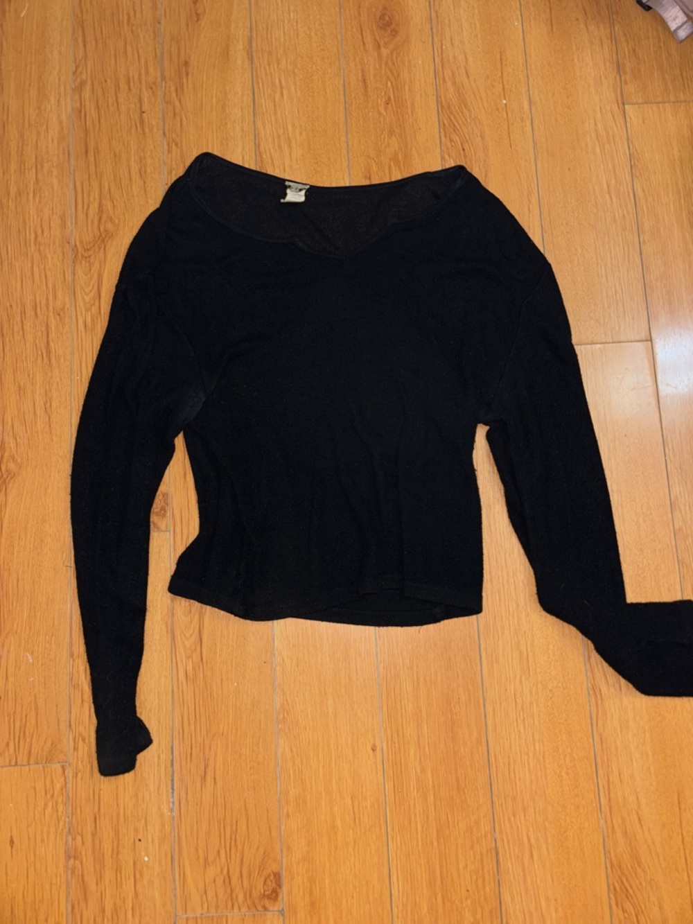Everyday Black Long-Sleeve Crewneck Top